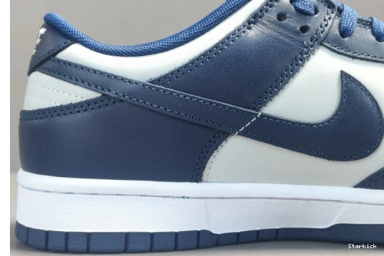 Nike CW1590-004 Georgetown Dunk Low 0326